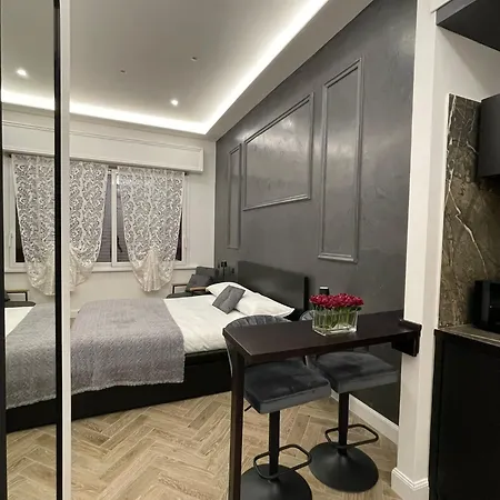 Toledo106 Luxury Apartaments - Lovely-3